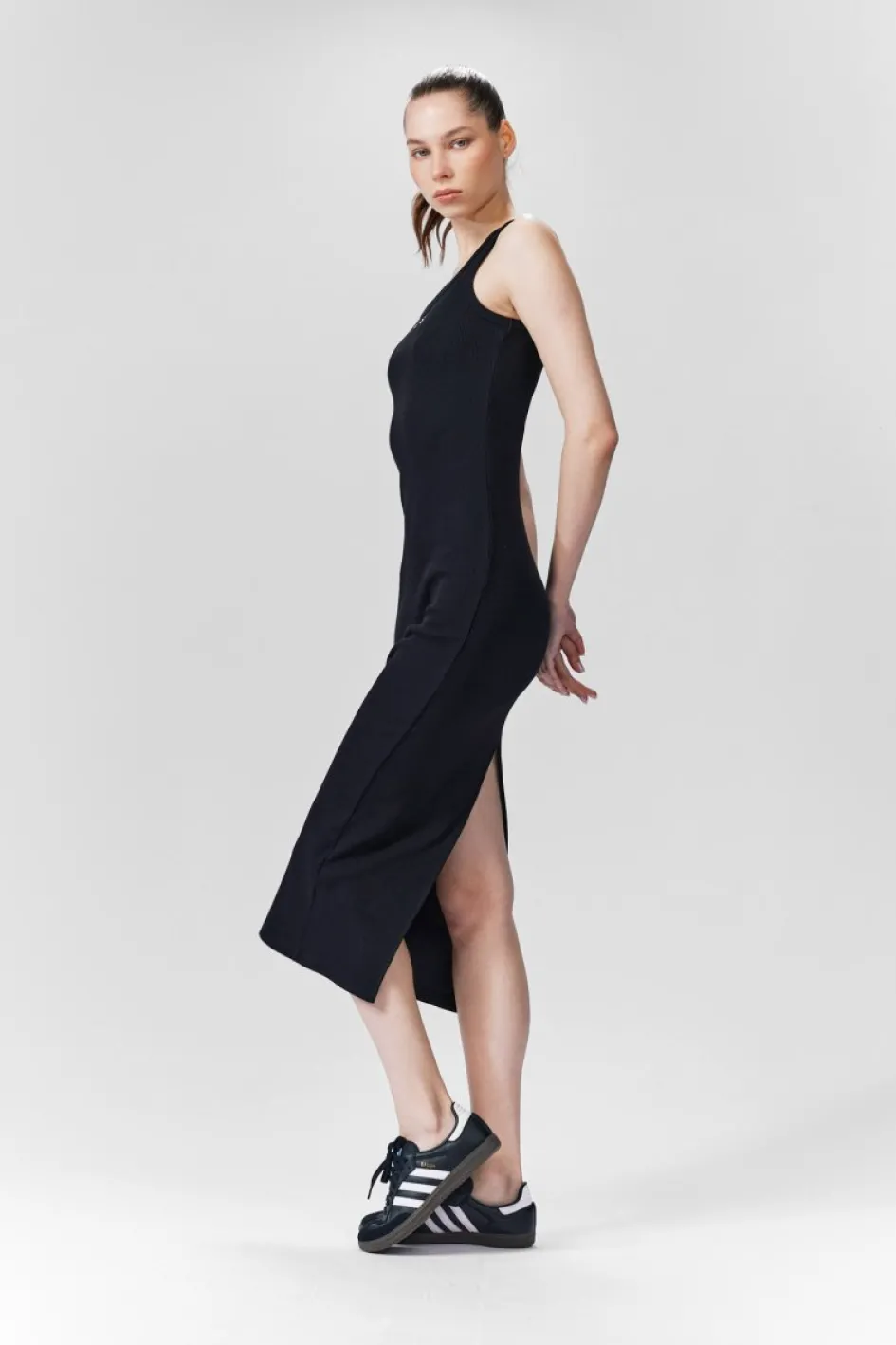 Gigii's Midi Dresses | Activewear | Soho Midi Dress - Black